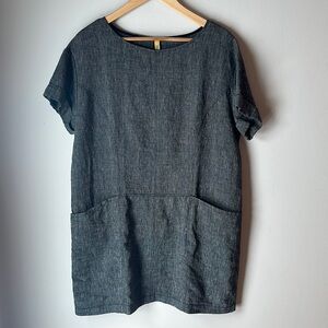 Free People 100% Linen Shift Dress. Size Medium.